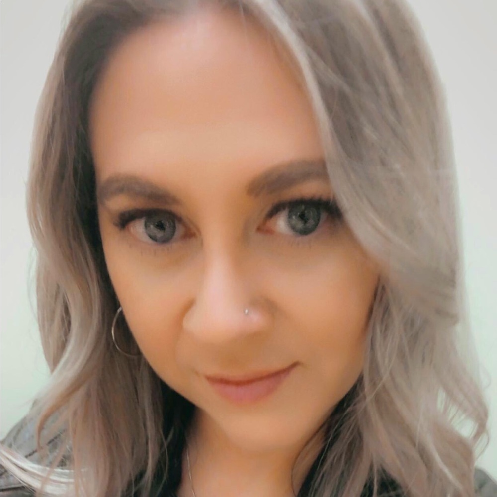 Meet your Posher, Cathy